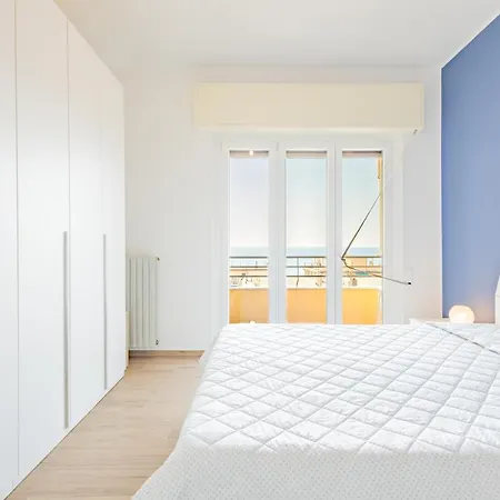 Vista Mare Di Marco Apartment